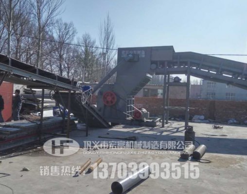 1600型金屬破碎機(jī)每小時(shí)產(chǎn)量多少？設(shè)備價(jià)格多少？